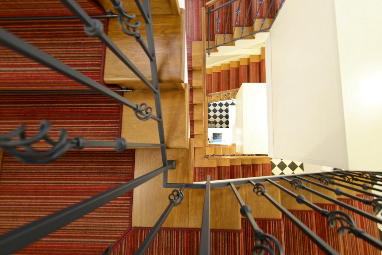 Crystal Suites Chez Helena Krakow Dış mekan fotoğraf